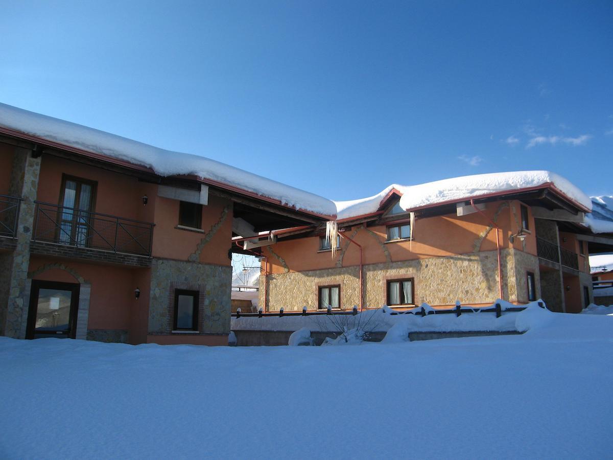Hotel Pietrapanna Calvello Exterior foto